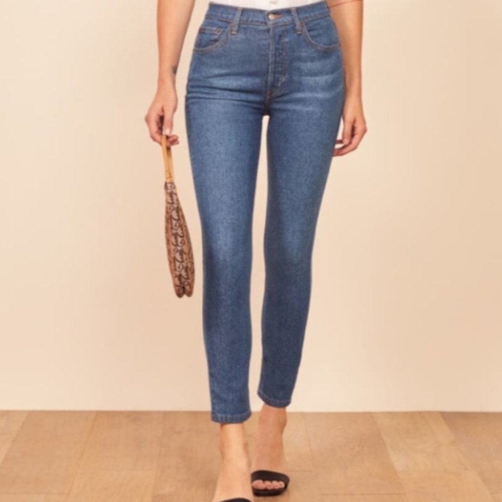 Reformation Serena Crop in Cannes Wash